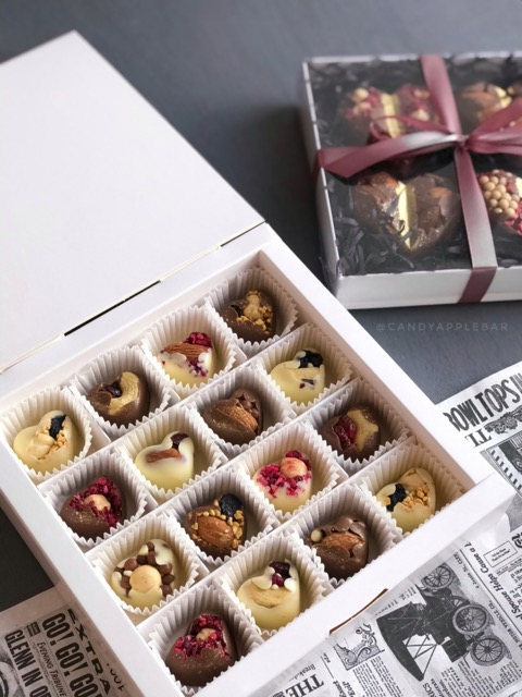 Солодощі | Набір цукерок з бельгійського шоколаду, 16шт (фото) | «Гектар»