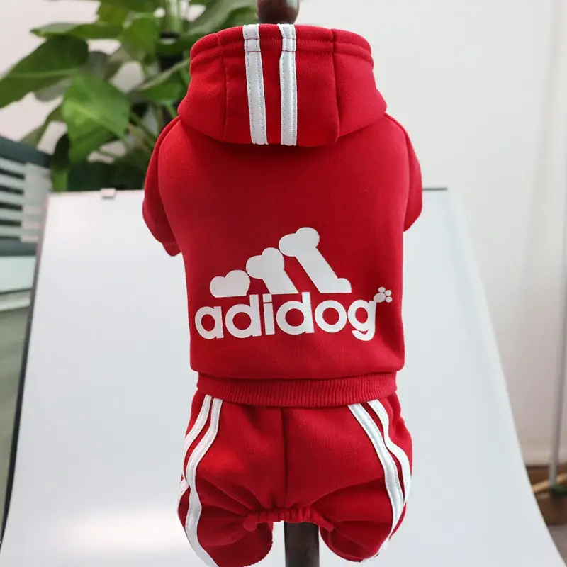 Костюм спортивный для собак Adidog краснный L Костюм спортивный для собак Adidog краснный L