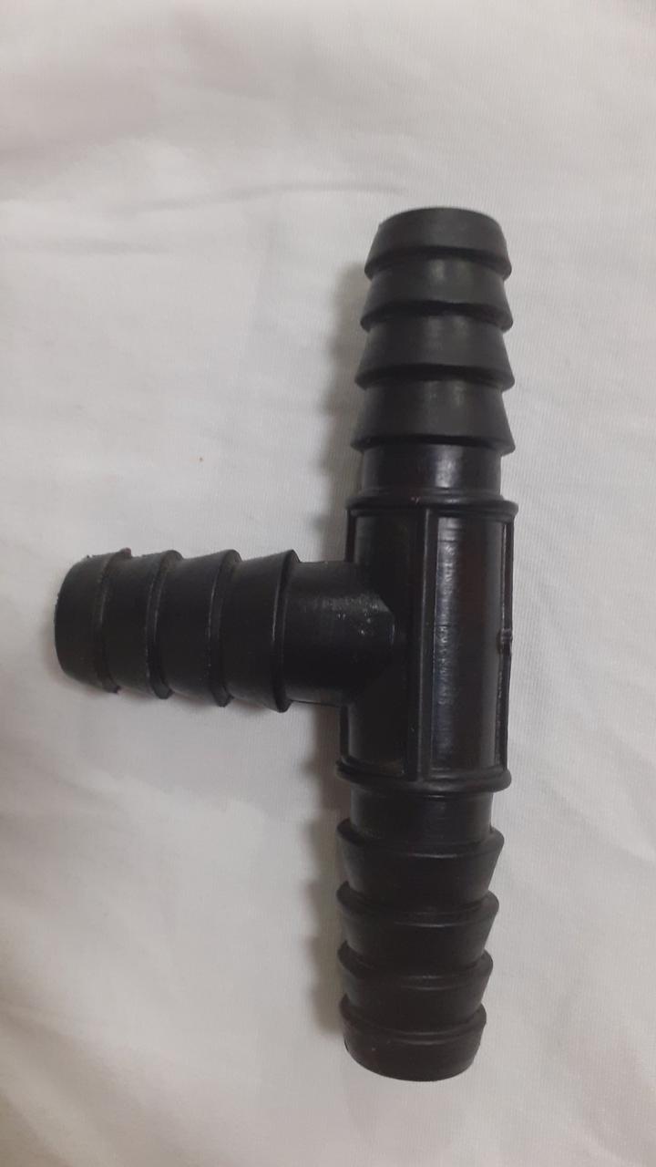 Тройник для шланга (1/2') Тройник для шланга (1/2')