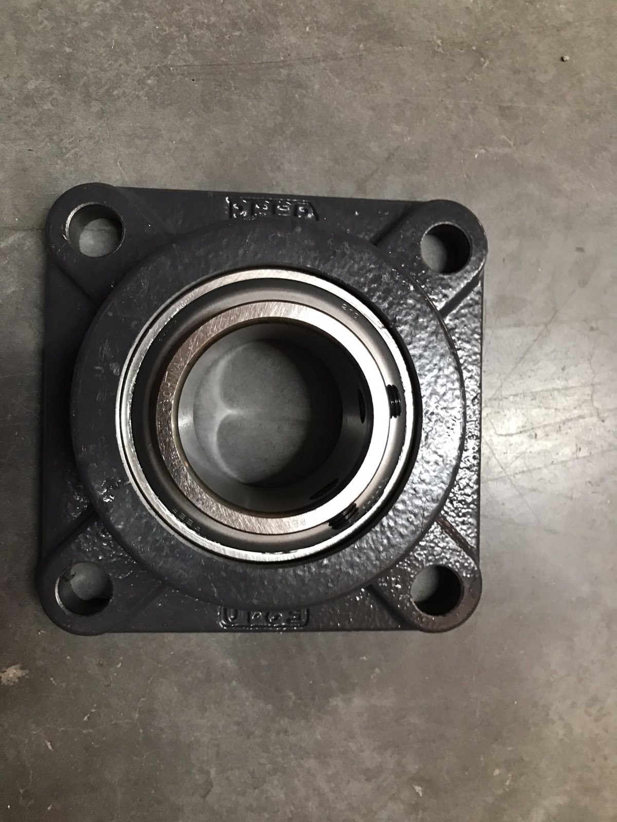 Корпус з підшипником UCF 210-50mm PEER Корпус з підшипником UCF 210-50mm PEER