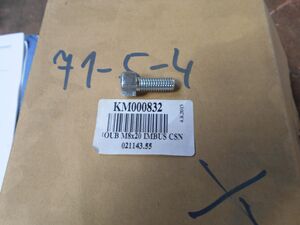 KM000832 Болт (Bednar, Czech Republic) 