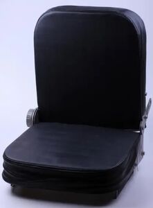 ST C11 Сидіння ПВХ цільне з покриттям (МТЗ, Україна) 